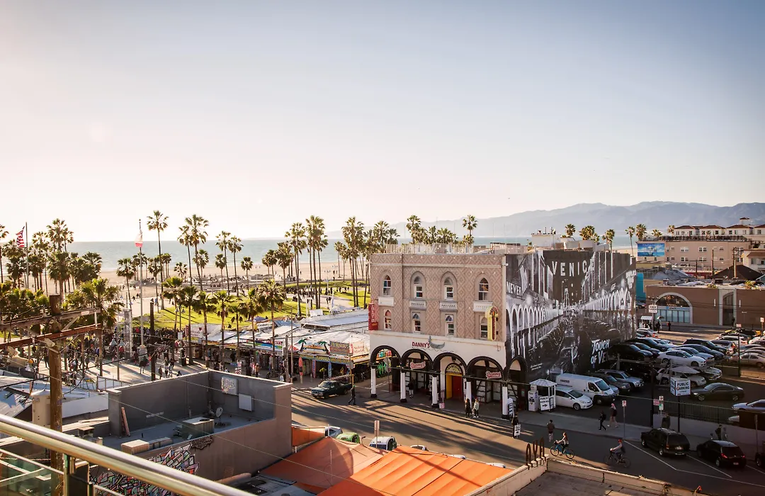 Hotel Erwin Venice Beach-1